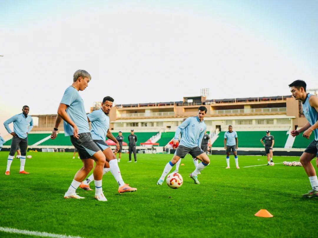 中超热身赛:申花1-1俄甲球队4战不胜,盖伊破门,阿马杜接连缺阵