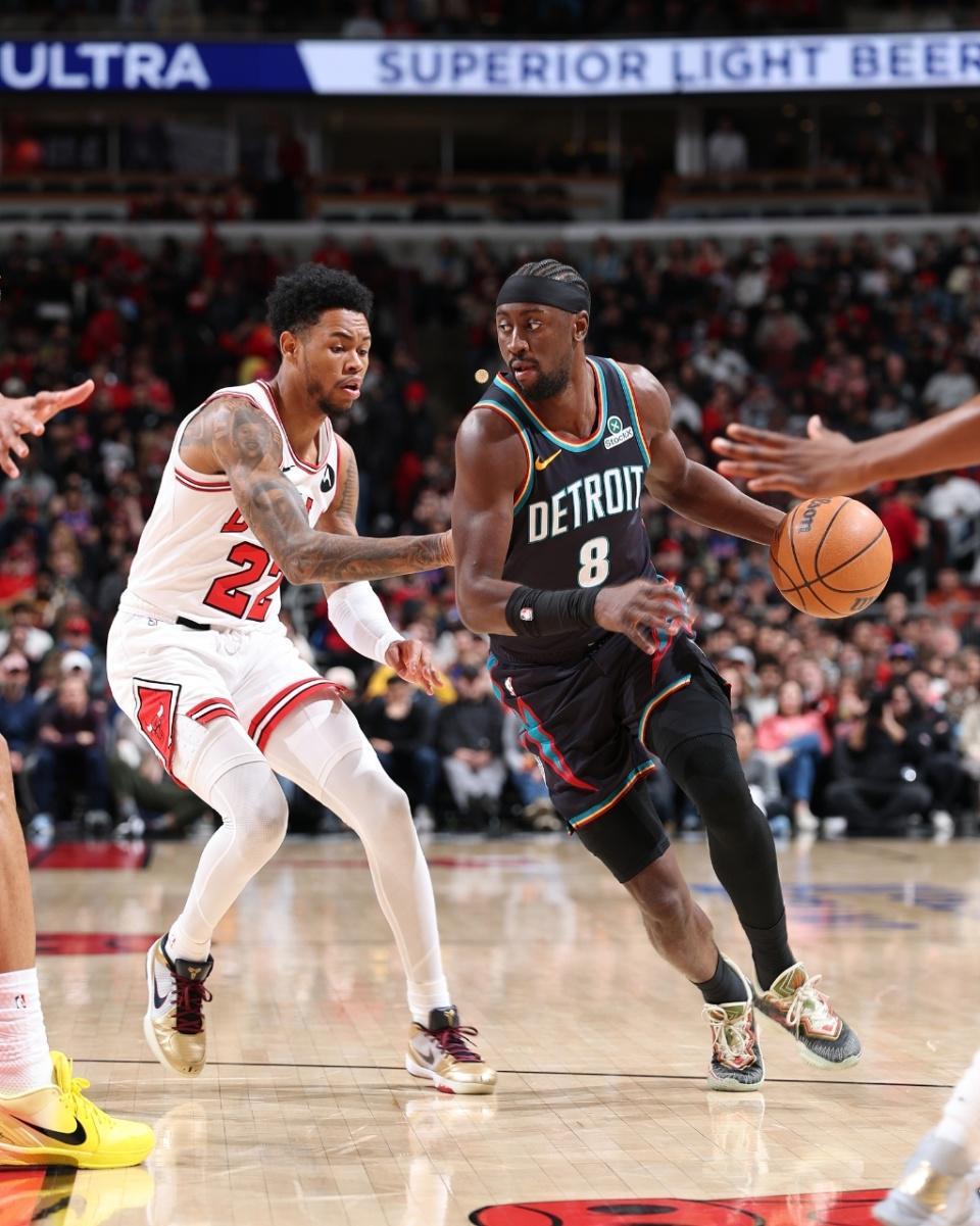 开云APP-联盟第一！活塞5连胜送公牛8连败 坎宁安准三双杜伦复出26+13